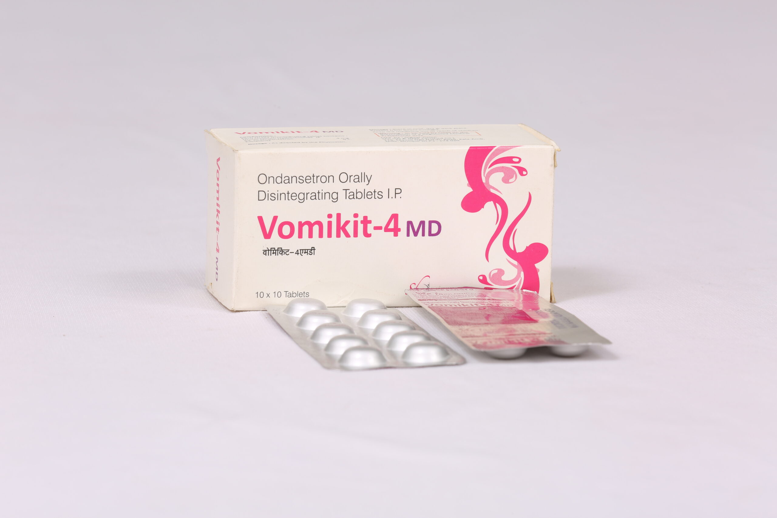 VOMIKIT-4 MD (Ondansetron 4mg)